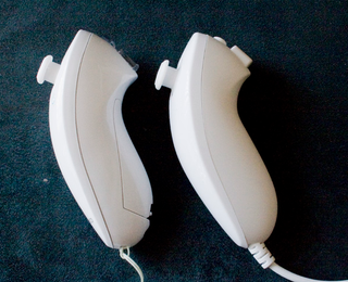 Illustration for article titled Lightning Review: Nyko Kama Wireless Nunchuk